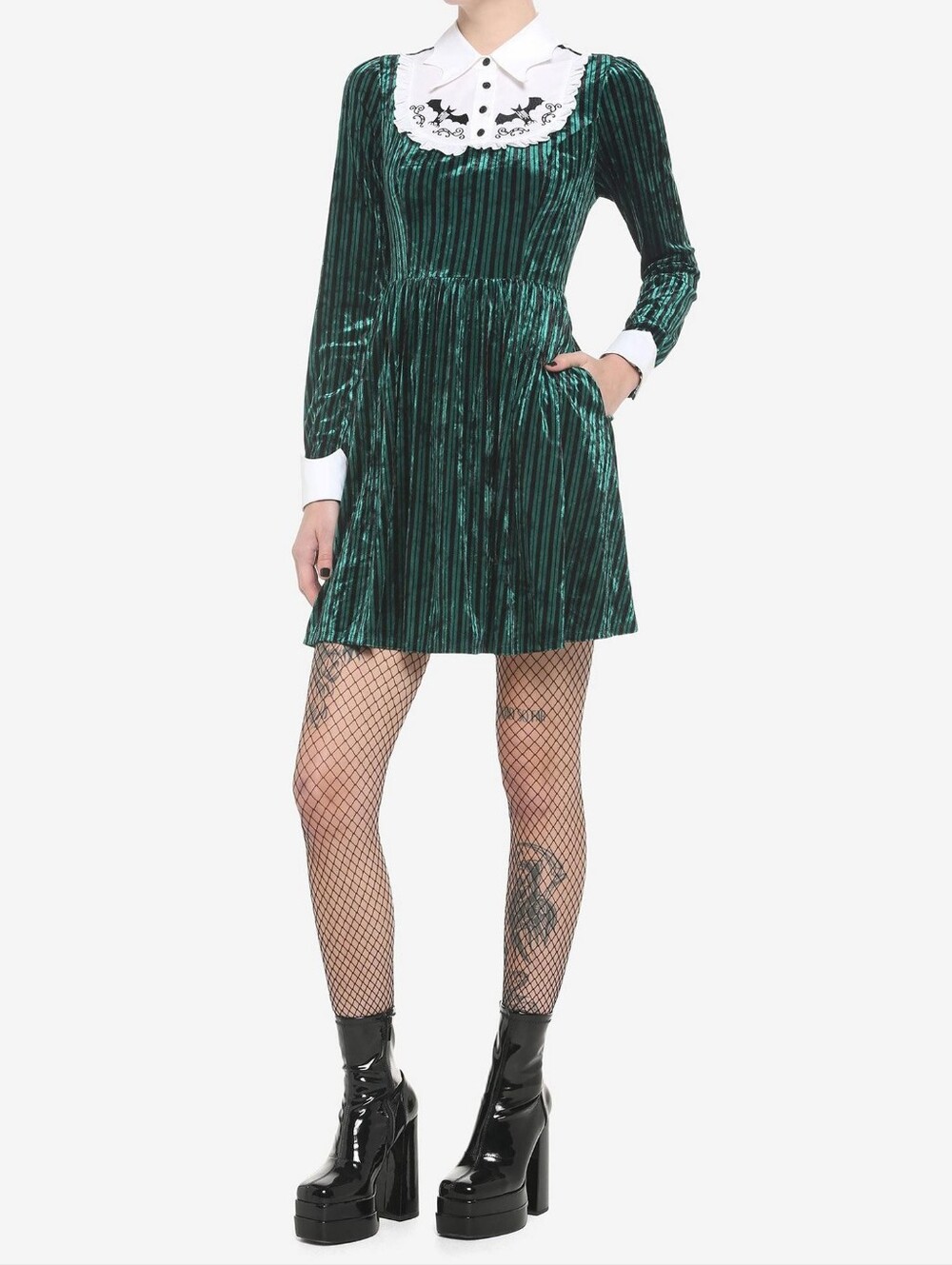 NWT Her Universe Disney The Haunted Mansion Ghost Host Velvet Dress MD